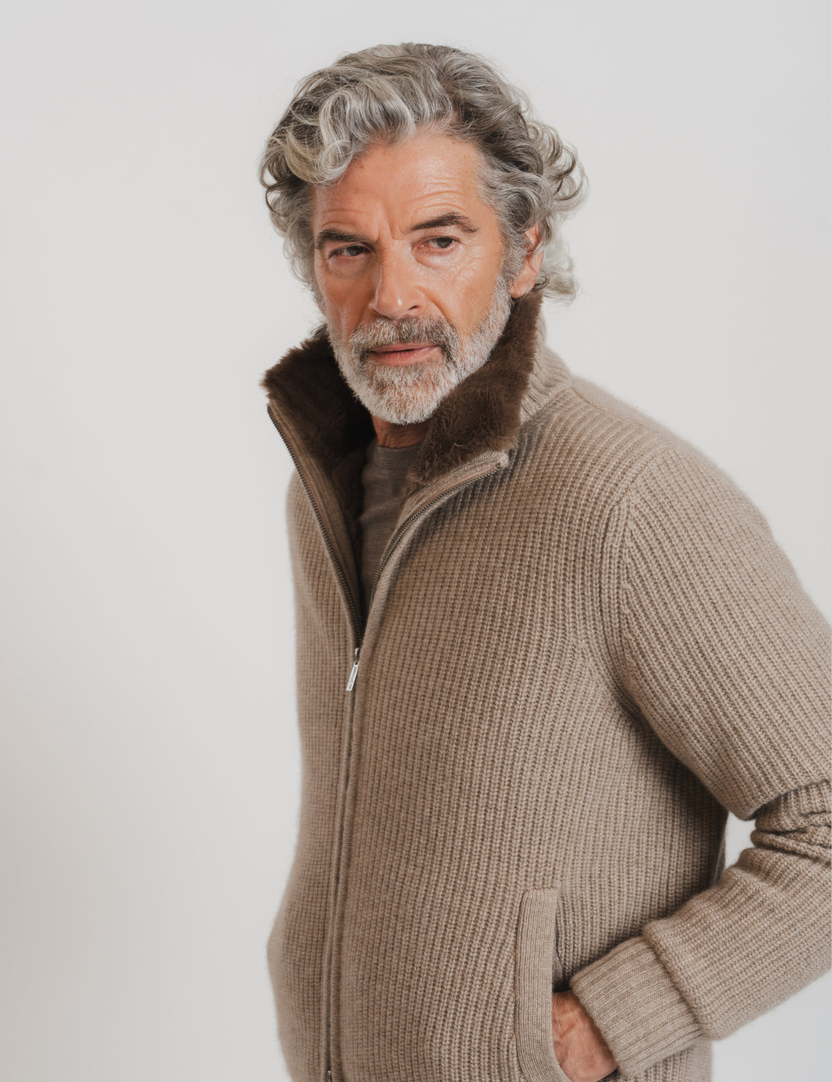 Alpine Cashmere Jacket - Taupe