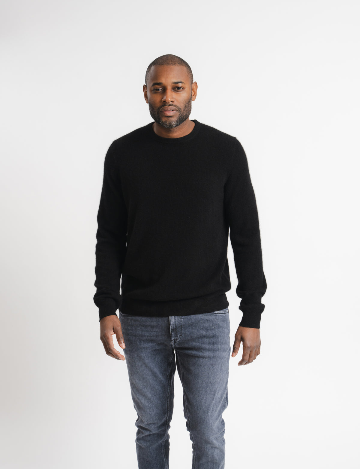 Royal Cashmere Crewneck - Svart