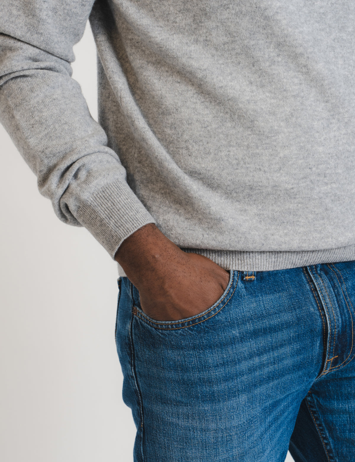 Royal Cashmere Crewneck - Grey